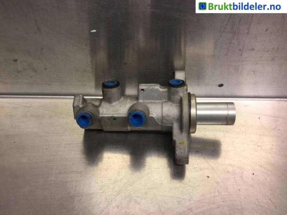 Bremsepumpe hoved til Ford Transit, 2014-->>  (FORD|BK31-2004-AA)