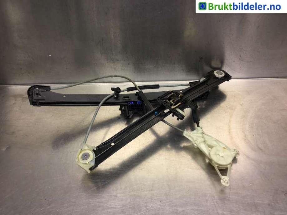 Ruteheis til Audi A3 2012-2016 (Type III, Fase 1)  (AUDI|8V4 837 461|)