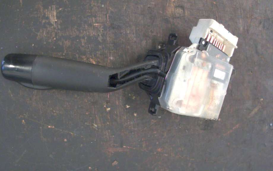 Bryter blink til Suzuki Grand Vitara 1998-2005 (Type II) (SUZUKI|)