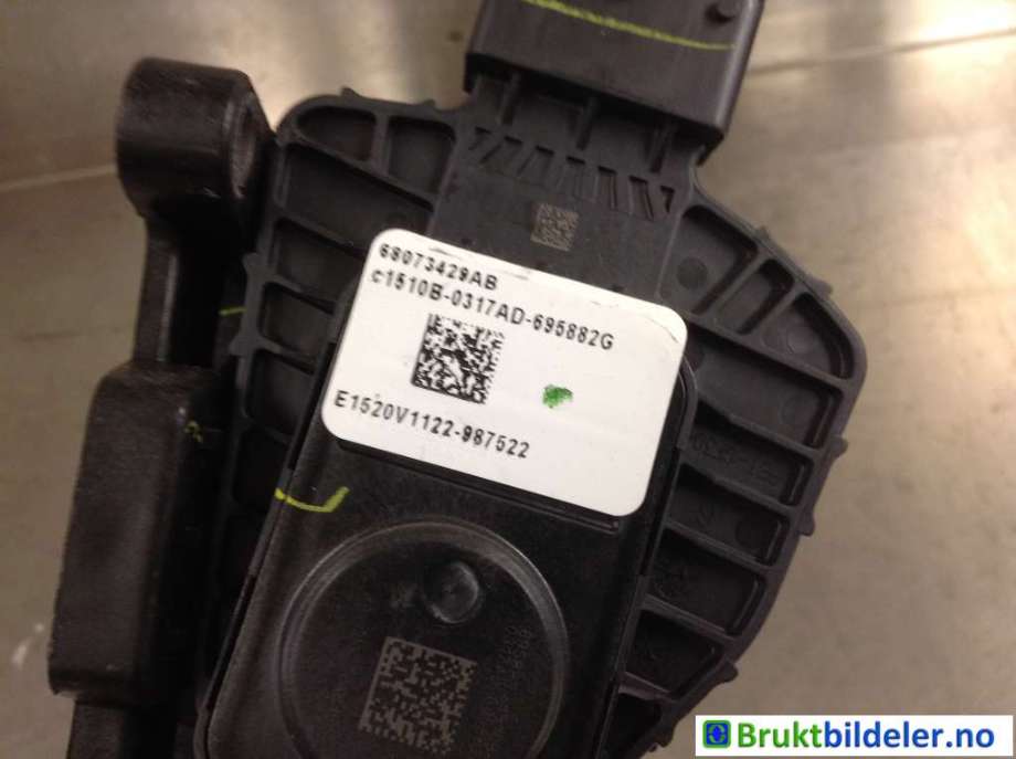 Pedal gass til Fiat 500 2008-2020  (FIAT|68073429AB|)