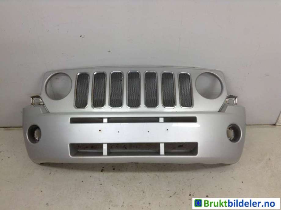 Støtfanger foran til Jeep Patriot, 2007-2010 (JEEP|68021312AA)