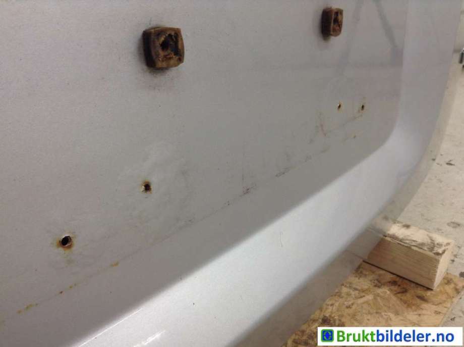 Bakluke til Jeep Patriot 2007-2010  (JEEP|5054349AB||68279277AA)