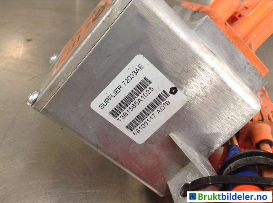 Diverse deler til Fiat 500 2008-2020  (FIAT|68105117AD-B|T3B1565A1025|)