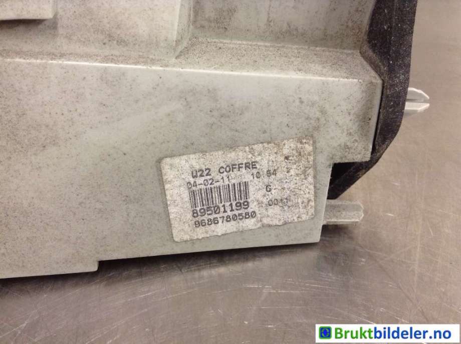 Baklykt venstre indre til Peugeot 508 2011-2014 (Type I, Fase 1)  (PEUGEOT|9686780580||6350 LZ)