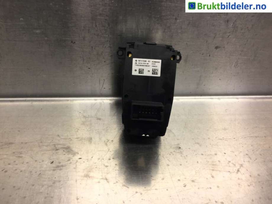 Bryter elektrisk håndbrekk/parkbrems til BMW 5-Serie 2010-2017 (F10/F11) (F10/F11) (BMW|9217594|3214.3701-01|)