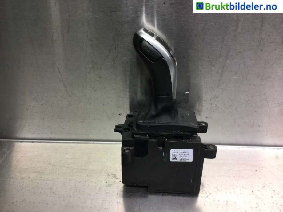 Girstang/girvelger automat til BMW 5-Serie 2010-2017 (F10/F11) (F10/F11) (BMW|61 31 9 296 902|)