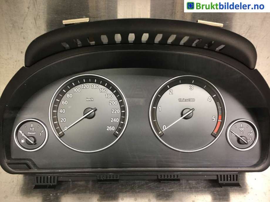 Instrumentpanel til BMW 5-Serie 2010-2017 (F10/F11) (F10/F11) (BMW|62 10 9 358 981|)