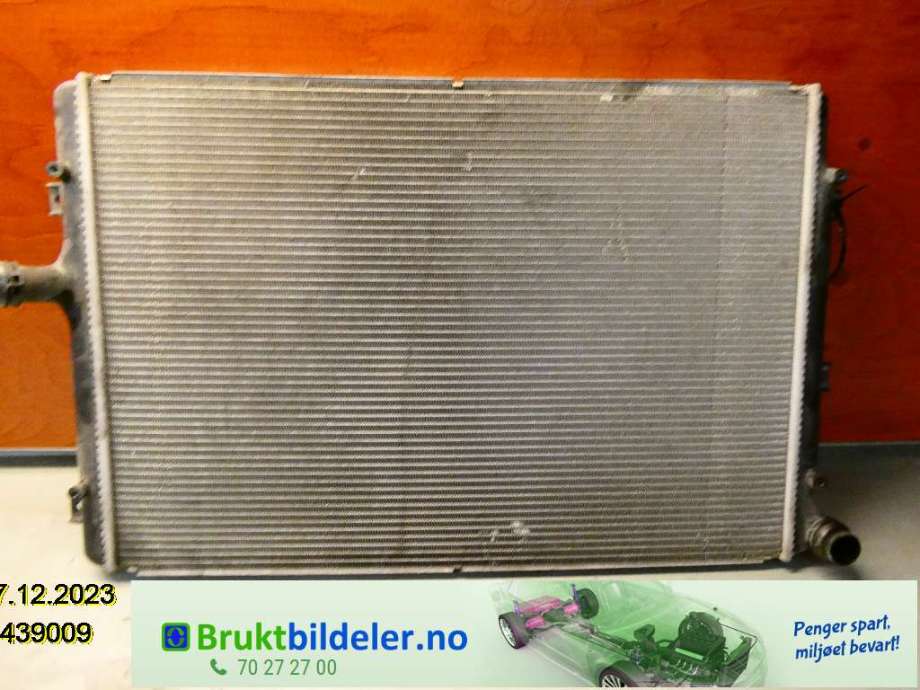 Radiator (manuell gir) til VW CC 2008-2012 (PASSAT CC) (PASSAT CC) (VOLKSWAGEN|3C0 121 253 O|)