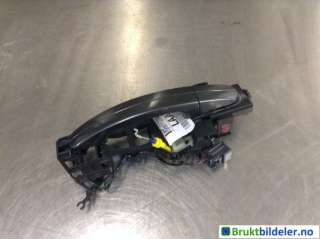 Dørhåndtak utv venstre bak til Ford Kuga, 2013-2019  (FORD|2001480|2046987)