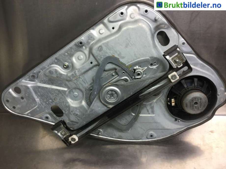 Ruteheis til Ford Kuga 2008-2012 (Type I)  (FORD|7M51-R24994-DD|)