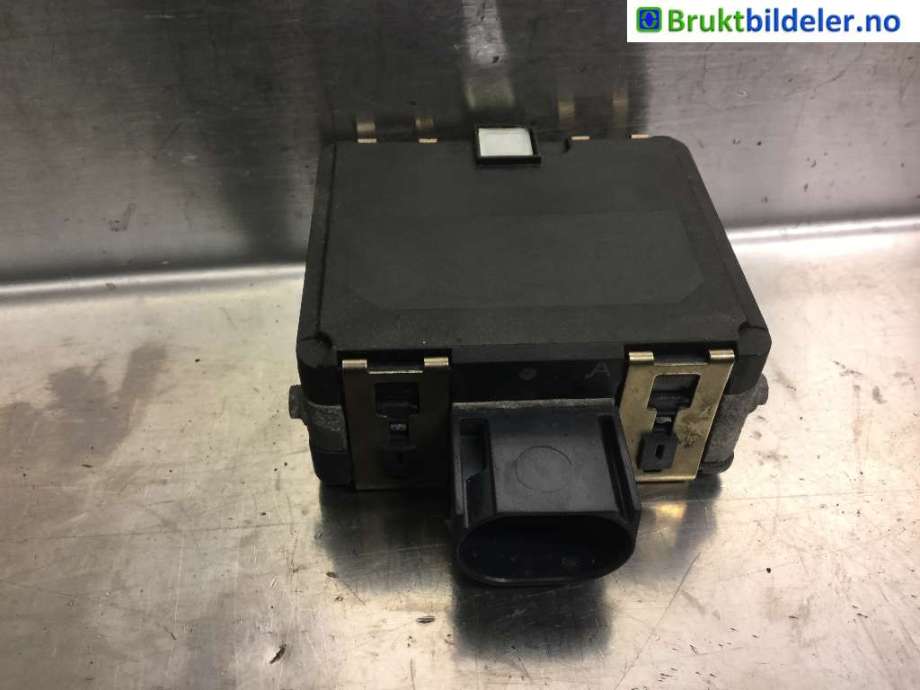 Sensor radar til VW Caddy 2015-2020 (Type III, Fase 3)  (VOLKSWAGEN|2K5 907 561 C|0 203 300 632|)