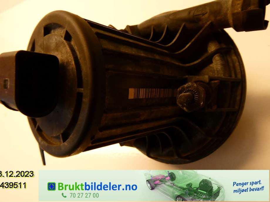 Diverse deler til Audi A4 2004-2008 (Type III) (B7) (B7) (AUDI|8E0906613|06A959253|)