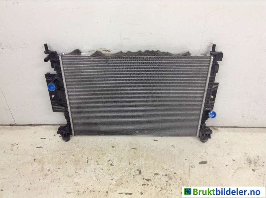 Radiator (automat gir) til Ford Kuga 2013-2019 (FORD|EJ73-8005-AH||2237092)
