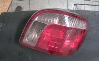 Baklykt høyre til Toyota Yaris, 2003-2005 (Type I, Fase 2)  (TOYOTA|)