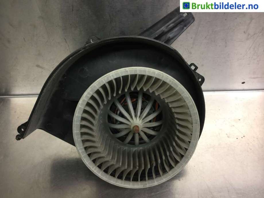 Varmeapparat motor til VW Polo 2014-2017 (Type V, Fase 2)  (VOLKSWAGEN|6Q1 819 015 J||6Q1819015)