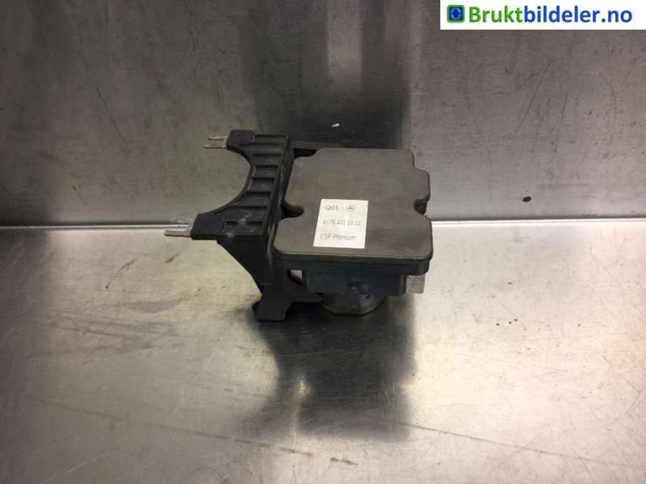 ABS sentral til Mercedes A-Klasse, 2012-2018 (W176) (W176) (MERCEDES|A 009 431 64 12)