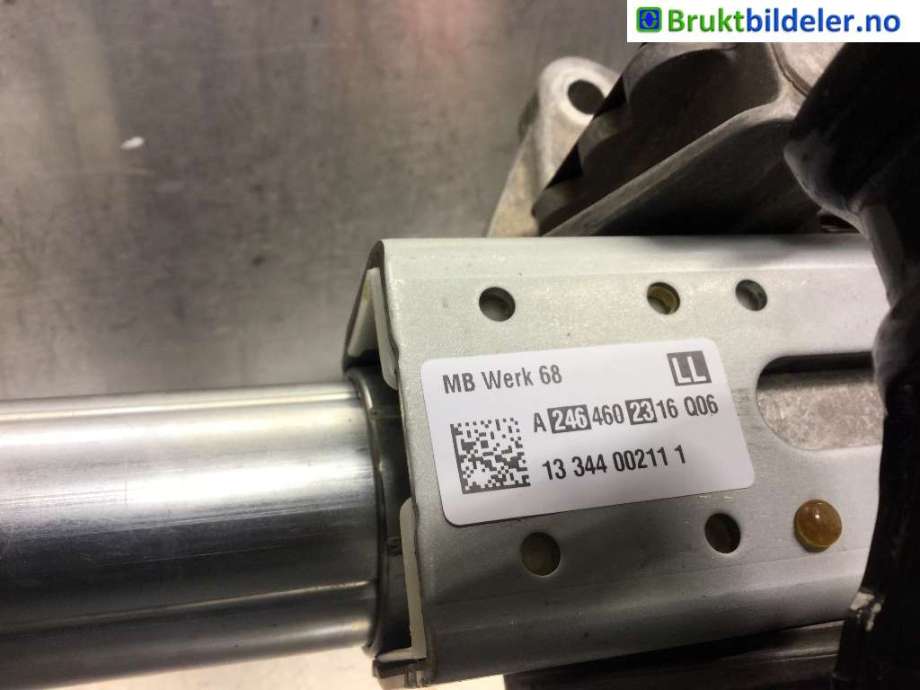 Rattaksel til Mercedes A-Klasse 2012-2018 (W176) (W176) (MERCEDES|A 246 460 23 16|)
