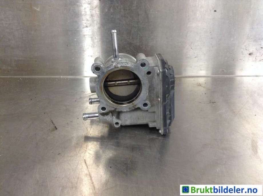 Spjeldhus til Hyundai i30 2012-2017 (Type II)  (HYUNDAI|35100-2B300|1570 03Q18|)