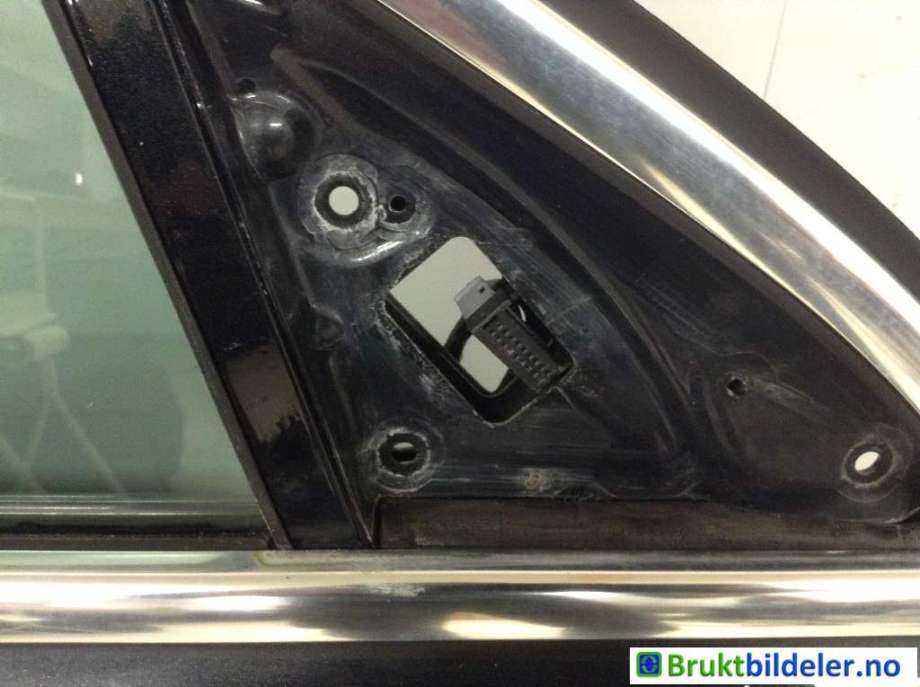 Dør høyre foran til Opel Insignia A 2009-2014  (OPEL|20985683||39062234)