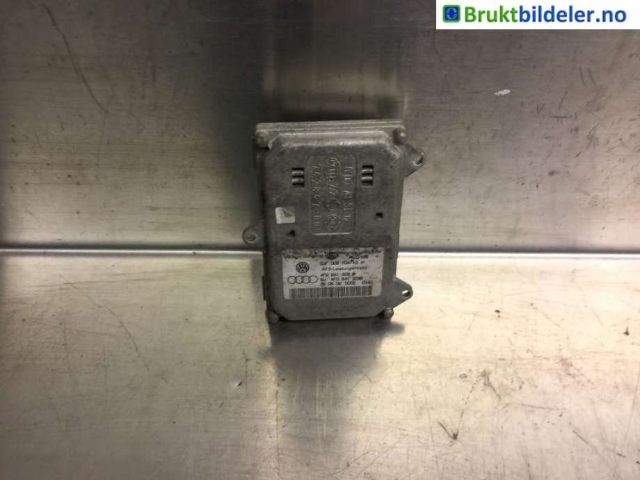 Styreenhet xenon/ballast til Audi A6, Allroad, 2006-2008 (Type II, Fase 1) (C6) (C6) (AUDI|4F0 941 329 B)