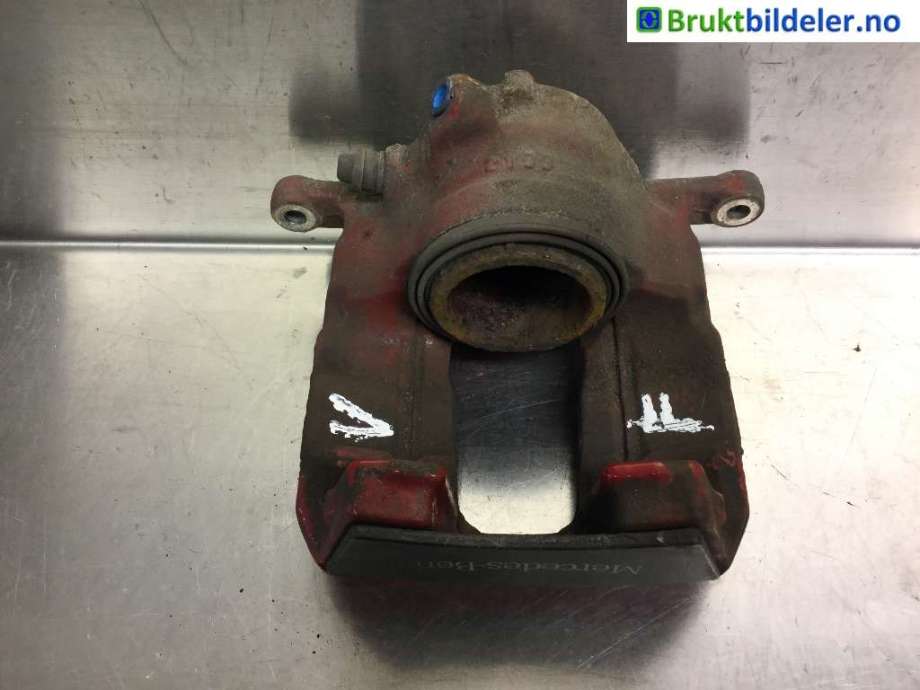 Bremsecaliper venstre foran til Mercedes A-Klasse, 2012-2018 (W176) (W176) (MERCEDES|A 000 421 71 81)