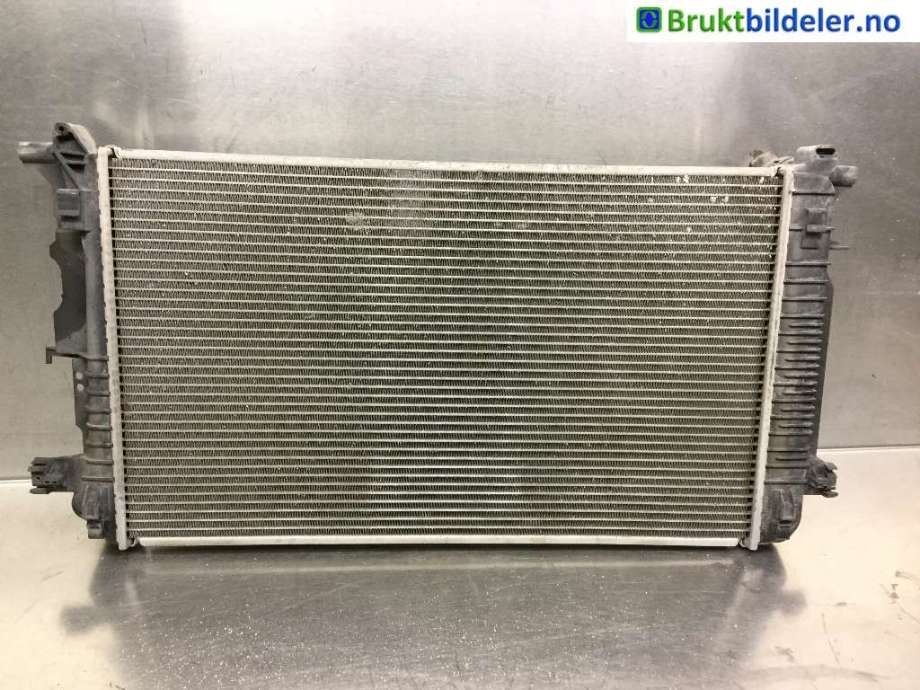 Radiator (automat gir) til Mercedes Sprinter 2013-2018 (Fase 2) (906) (906) (MERCEDES|A 906 500 01 02|67156A|)