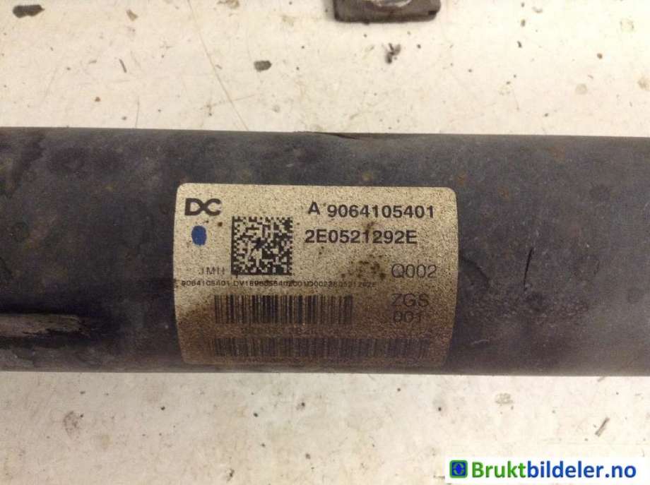 Mellomaksel til Mercedes Sprinter 2013-2018 (Fase 2) (906) (906) (MERCEDES|A 906 410 79 16||A 906 410 54 01)