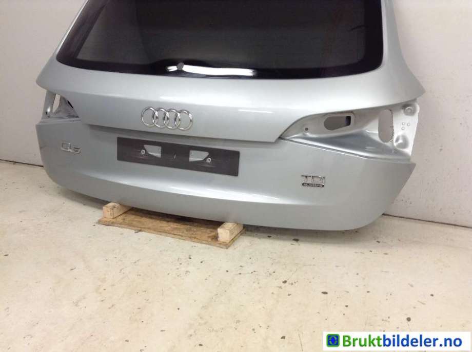 Bakluke til Audi Q5 2012-2017 (Type I, Fase 2)  (AUDI|8R0 827 023 C|)