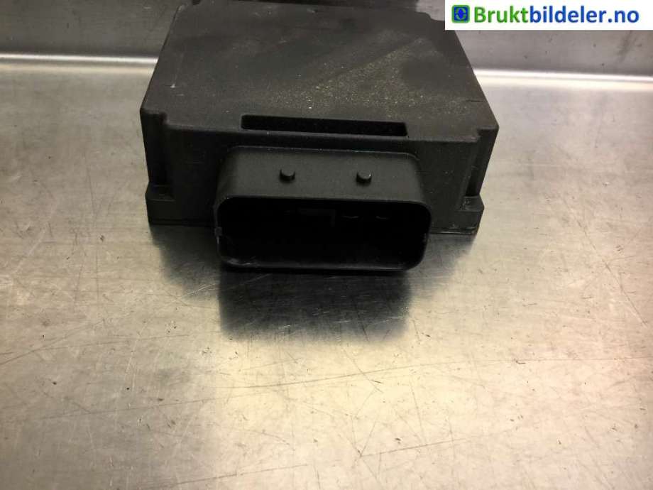 Styreenhet diverse til VW Caddy 2010-2015 (Type III, Fase 2)  (VOLKSWAGEN|3AA 919 041 A|)