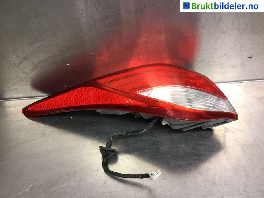 Baklykt venstre til Hyundai i40, 2012-2017  (HYUNDAI|92401-3Z300)