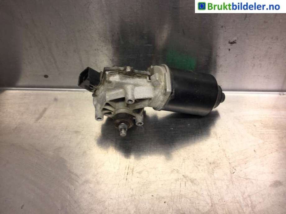Viskermotor frontrute til Hyundai i40, 2012-2017  (HYUNDAI|981103Z000)