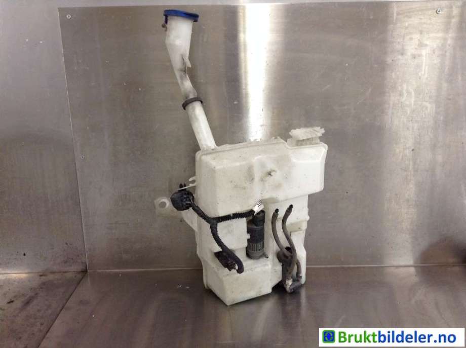 Spylertank til Ford Focus, 2011-2014 (Type III, Fase 1) (FORD|BV61-13K175-AC)