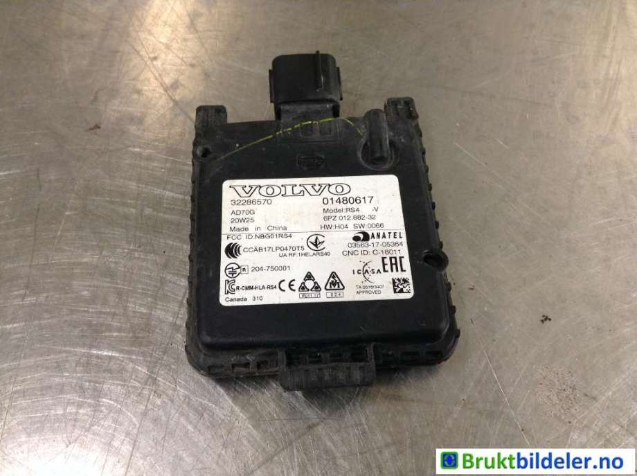 Sensor radar til Volvo XC60 2017-->> (Type II)  (VOLVO|32286570|)