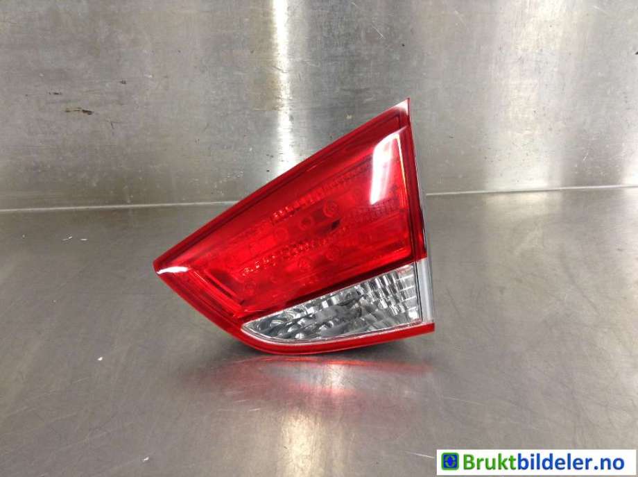 Baklykt høyre indre til Hyundai Ix35, 2010-2015  (HYUNDAI|92406-2Y000)