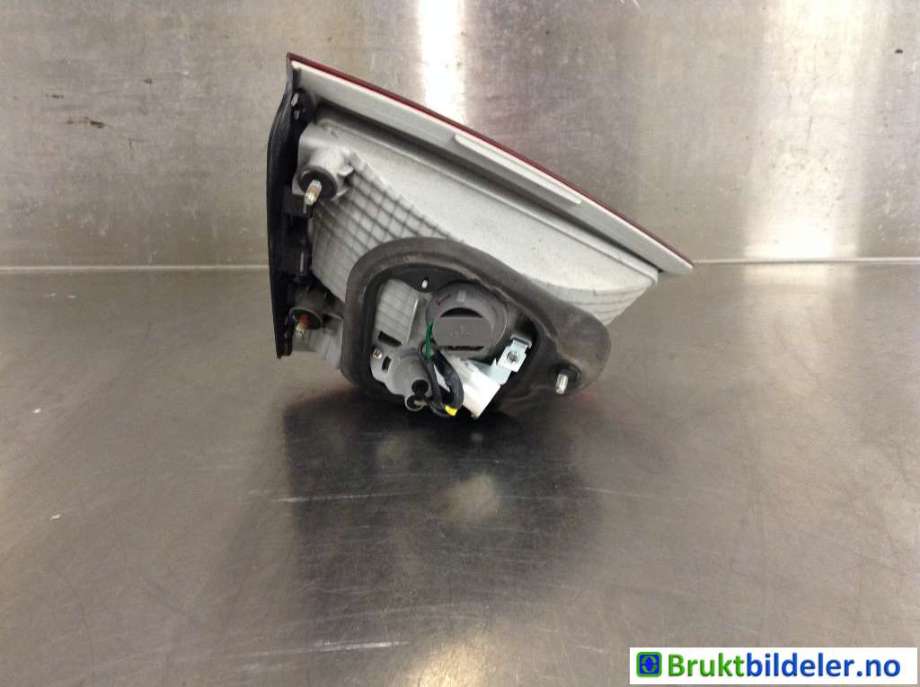 Baklykt høyre indre til Hyundai Ix35 2010-2015  (HYUNDAI|92406-2Y000|)