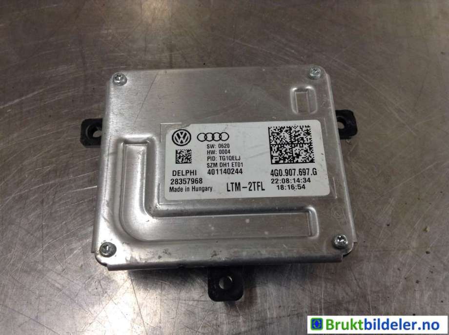 Styreenhet xenon/ballast til VW Transporter / Caravelle 2009-2015 (Fase 2) (T5) (T5) (VOLKSWAGEN|4G0 907 697 G|28357968|)