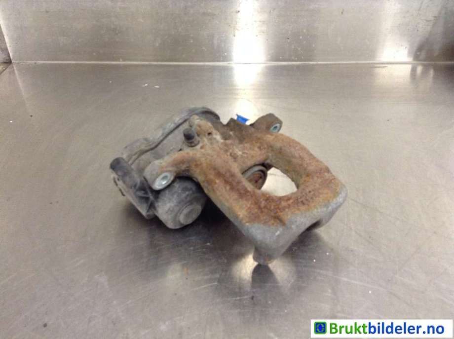 Bremsecaliper venstre bak til Nissan Qashqai, 2014-2021 (Type II)  (NISSAN|440114EA0A)