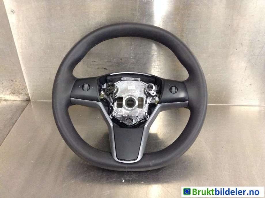 Ratt til Tesla Model 3, 2018-2023 (Fase 1)  (TESLA|1095222-90-C)