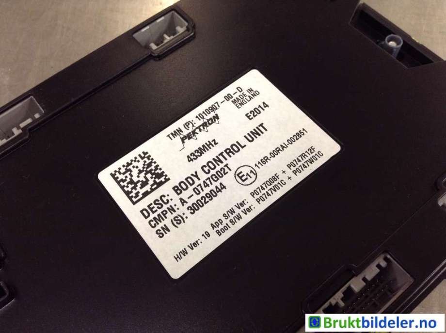 Styreenhet comfort (BCM) til Tesla Model S 2013-2016 (Fase 1)  (TESLA|1010907-00-D|)