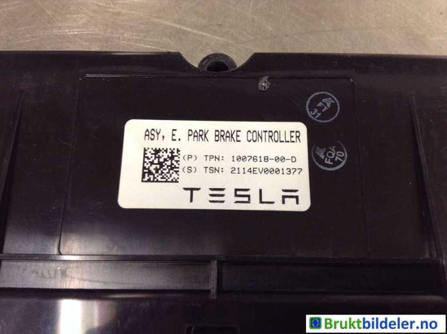 Styreenhet elektrisk parkbrems (EPB - Electric Parking Brake) til Tesla Model S 2013-2016 (Fase 1)  (TESLA|1007618-00-D|)