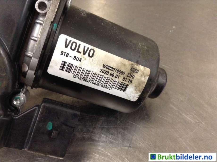 Viskermotor frontrute til Volvo XC60 2017-->> (Type II)  (VOLVO|32282227|W000078602|)