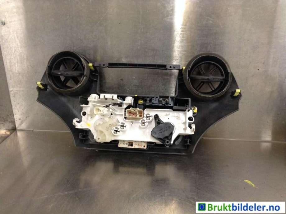 Varmeapparat betjening til Toyota Yaris 1999-2003 (Type I, Fase 1)  (TOYOTA|)