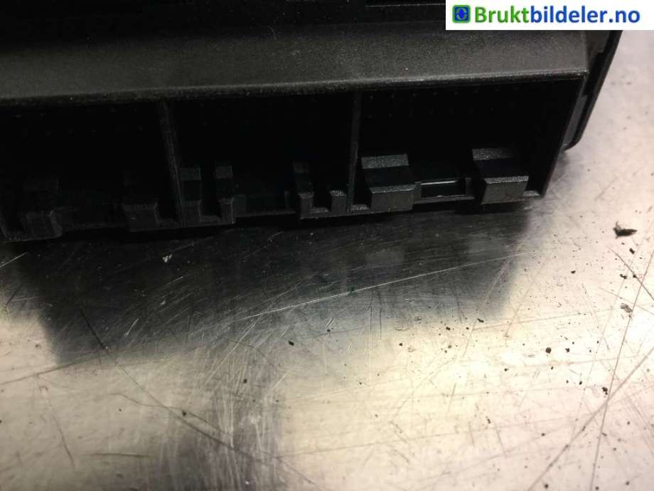 Styreenhet parkering til Volvo V70 2007-2013 (Type III, Fase 1)  (VOLVO|31314525|)