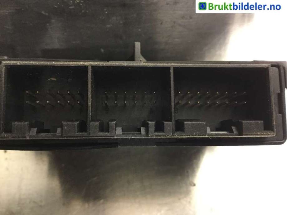 Styreenhet parkering til Volvo V70 2007-2013 (Type III, Fase 1)  (VOLVO|31314525|)
