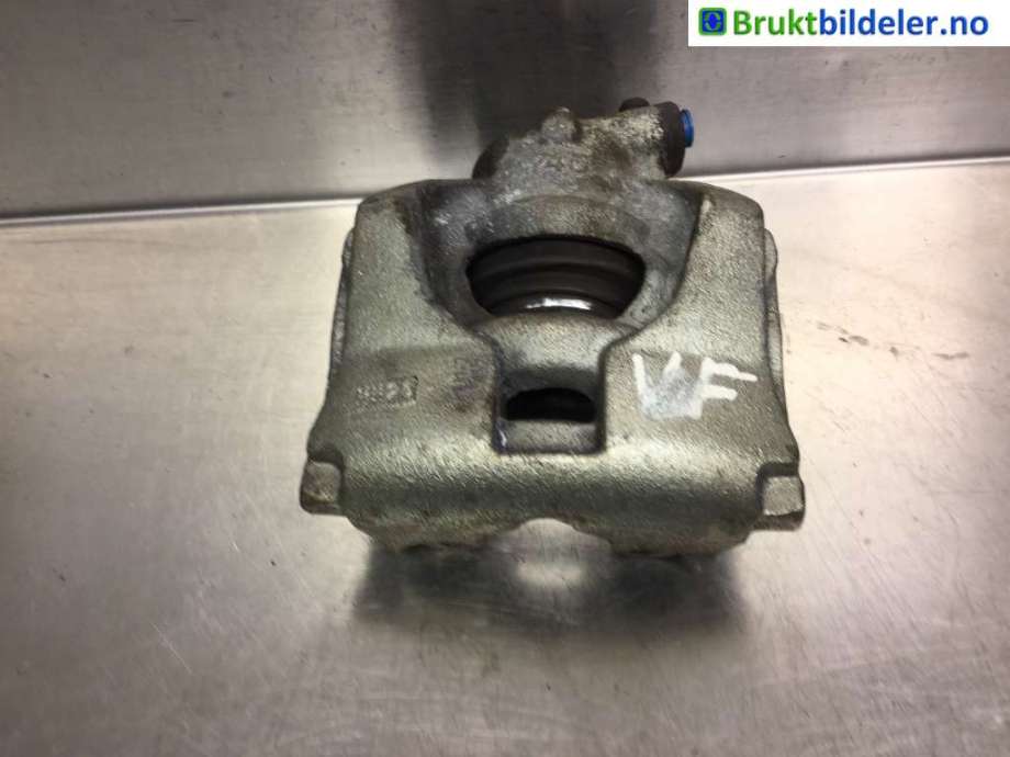 Bremsecaliper venstre foran til Volvo V70 2007-2013 (Type III, Fase 1)  (VOLVO|8603753|)