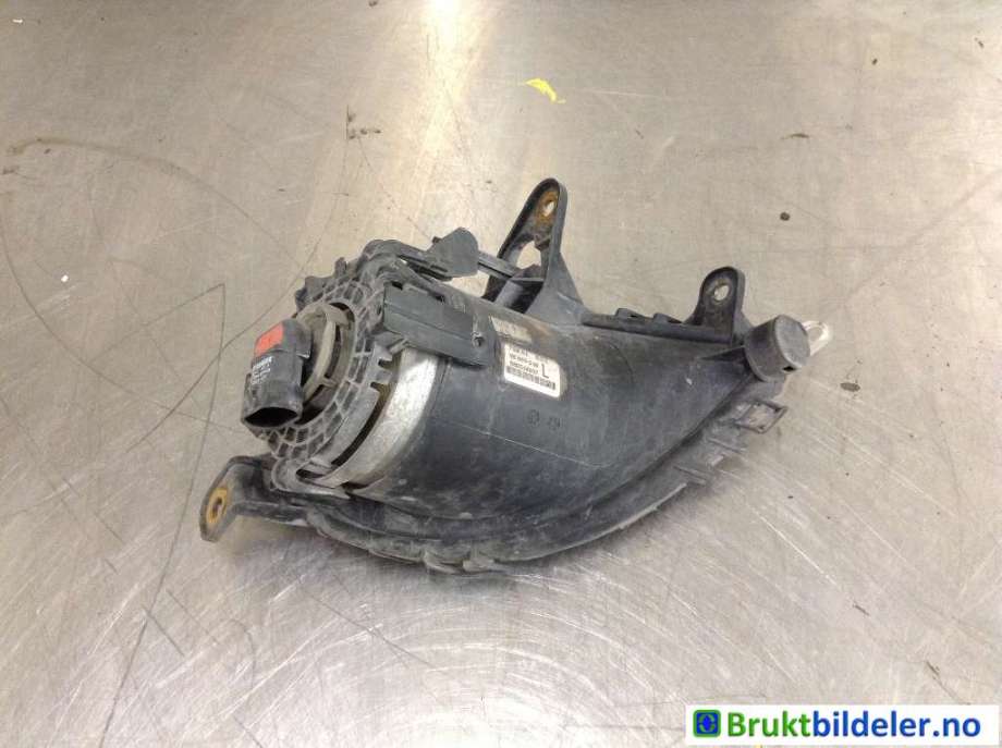 Tåkelykt venstre foran til Opel Zafira Tourer 2012-2018  (OPEL|20863016|662588537|)