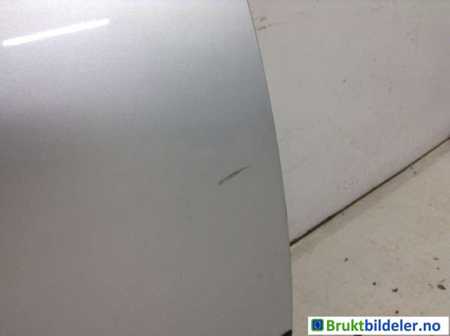 Dør høyre bak til Škoda Fabia 2007-2010 (Type II, Fase 1)  (SKODA|5J9 833 056|)
