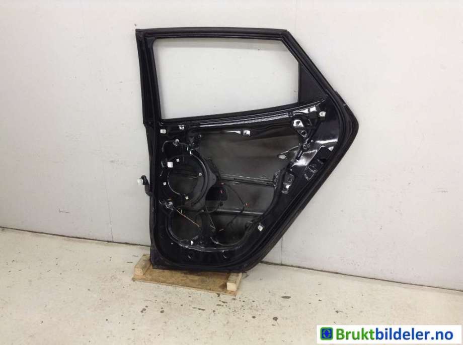 Dør høyre bak til Hyundai Ix35 2010-2015  (HYUNDAI|77004 2Y000|)