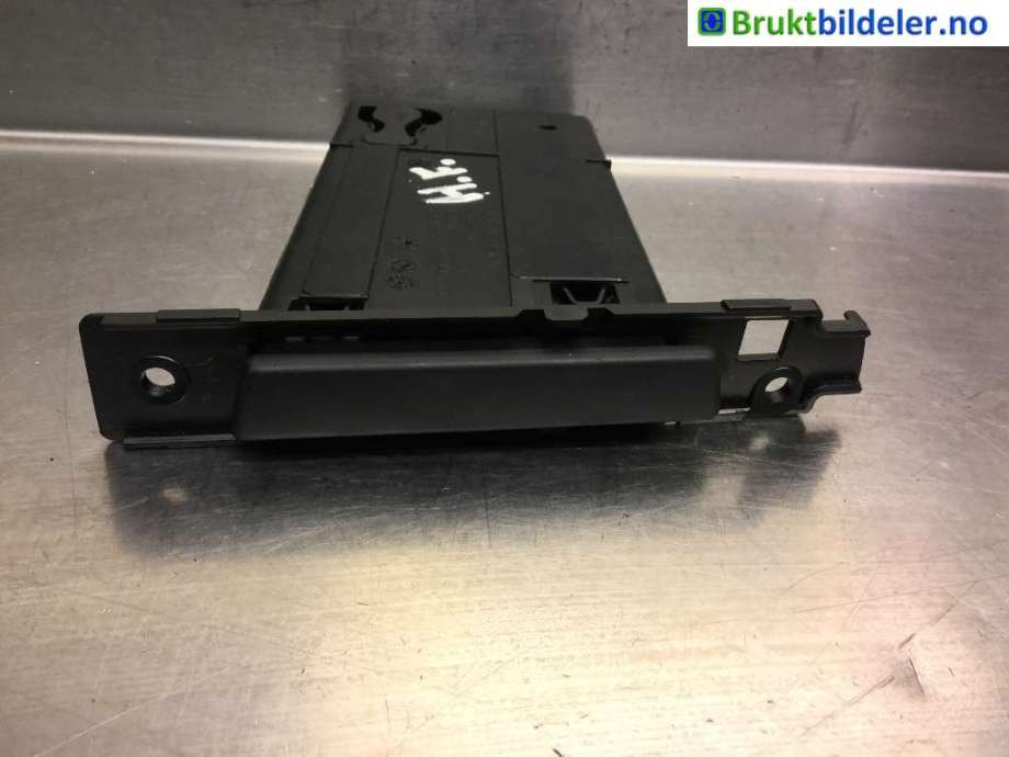 Dashbord koppholder til BMW X1 2009-2015 (E84) (E84) (BMW|51 45 7 127 461|)