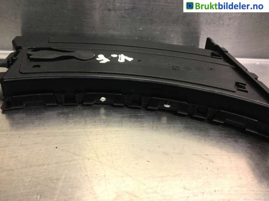 Dashbord koppholder til BMW X1 2009-2015 (E84) (E84) (BMW|51 45 7 127 406|)